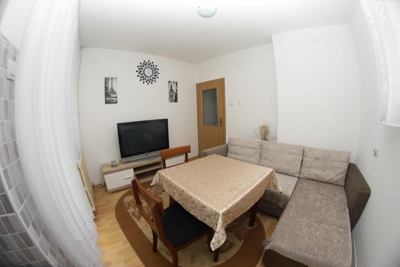 Apartman Centar 1 バニャ・ルカ エクステリア 写真