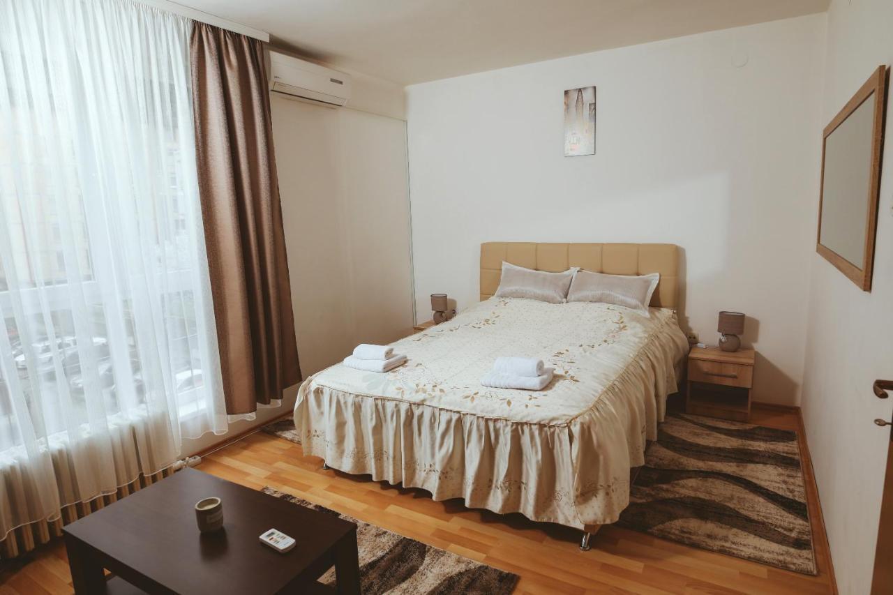 Apartman Centar 1 バニャ・ルカ エクステリア 写真